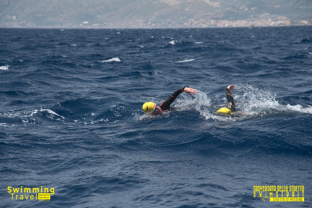 Attraversando Lo Stretto Di Messina. . Photo By Swimmingtravel